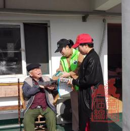 浙江箬横镇禁毒宣传进托老院2.png